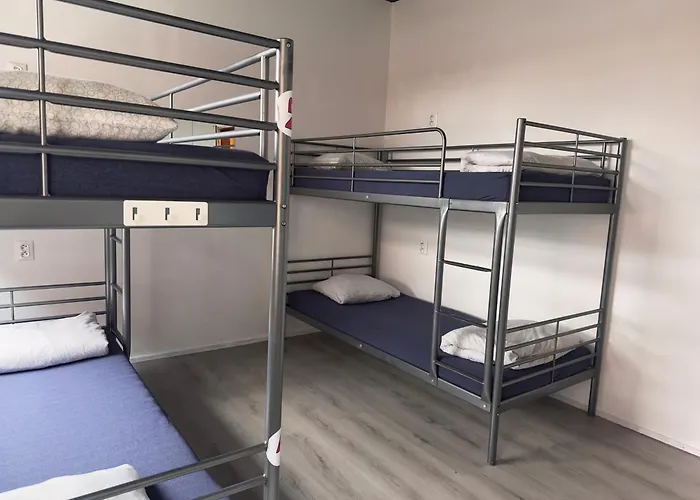 Hostel Elephants Private