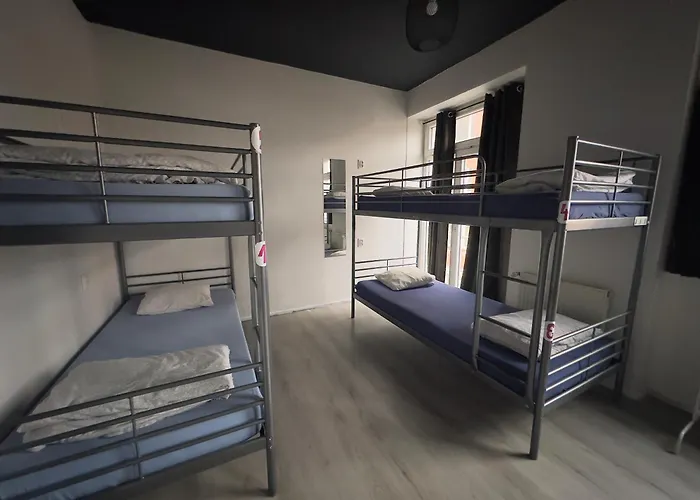 Elephants Private Vandrarhem *